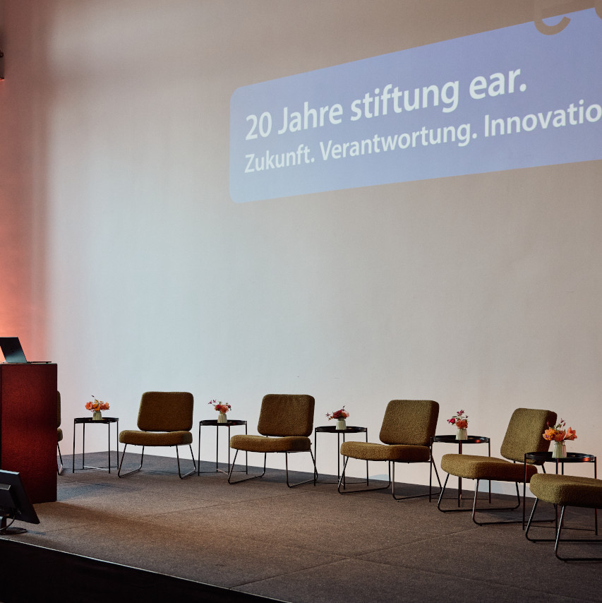 20 Jahre stiftung ear: Blick aufs Podium